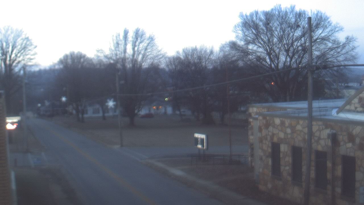 Thumbnail for current weather camera view from Current River Career Center in Doniphan, Missouri