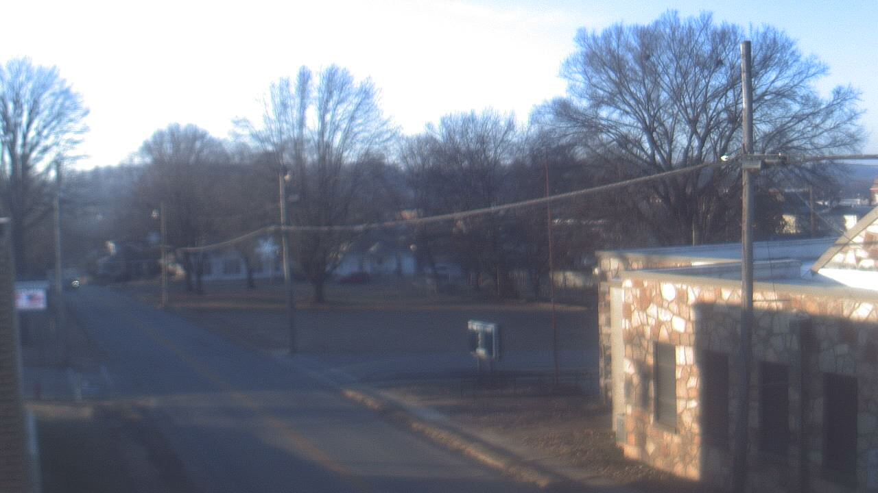 Thumbnail for current weather camera view from Current River Career Center in Doniphan, Missouri