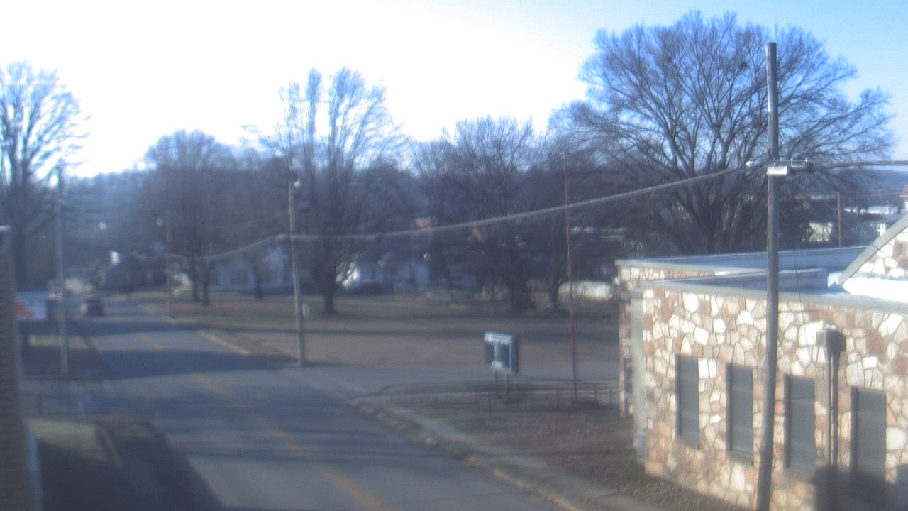 Thumbnail for current weather camera view from Current River Career Center in Doniphan, Missouri