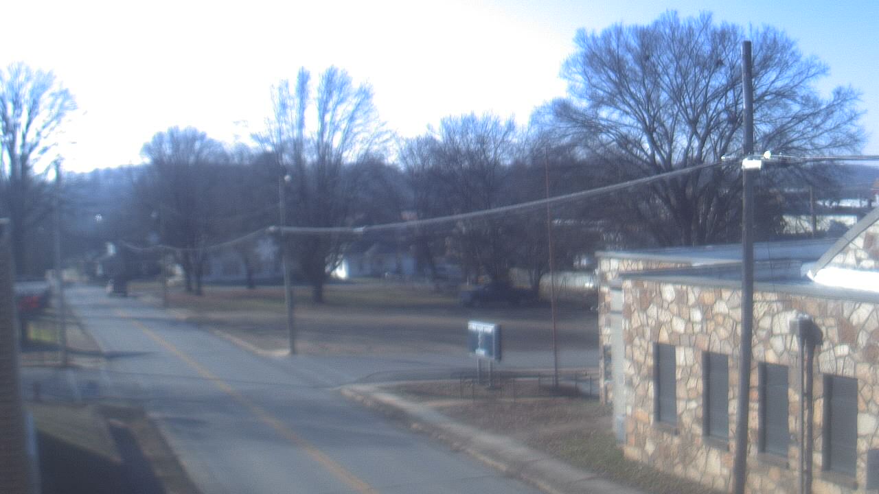 Thumbnail for current weather camera view from Current River Career Center in Doniphan, Missouri