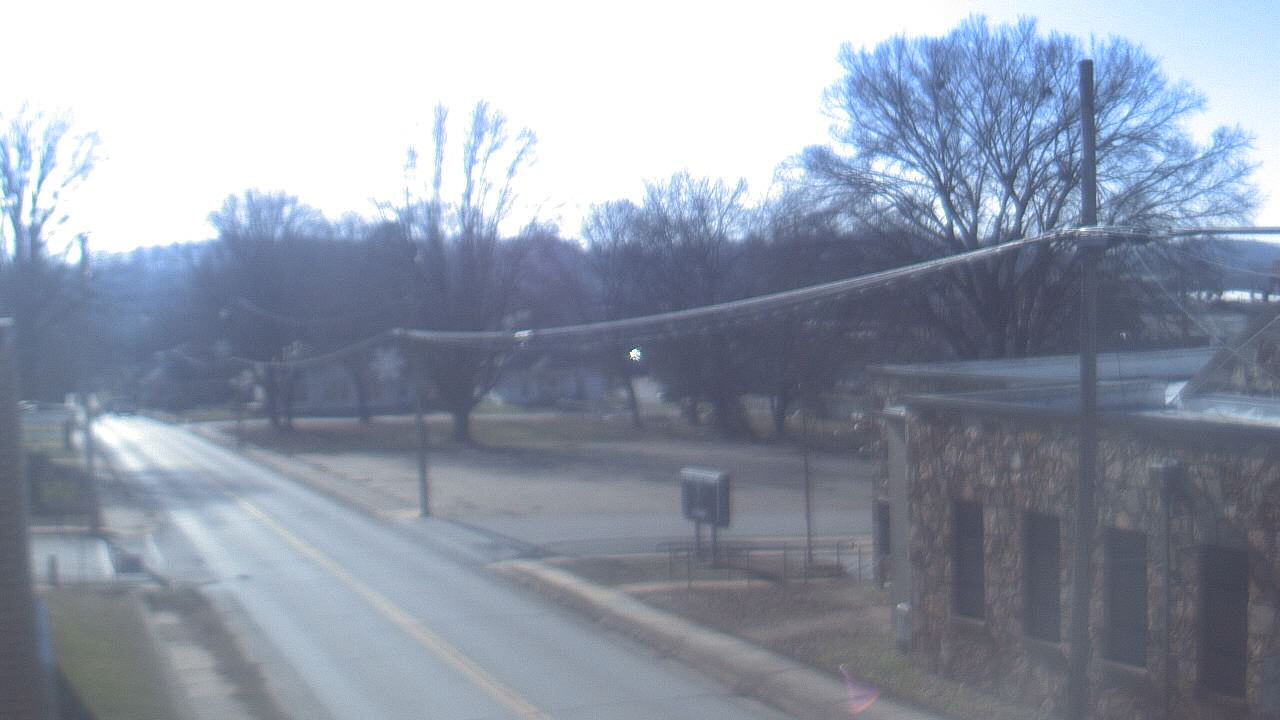 Thumbnail for current weather camera view from Current River Career Center in Doniphan, Missouri