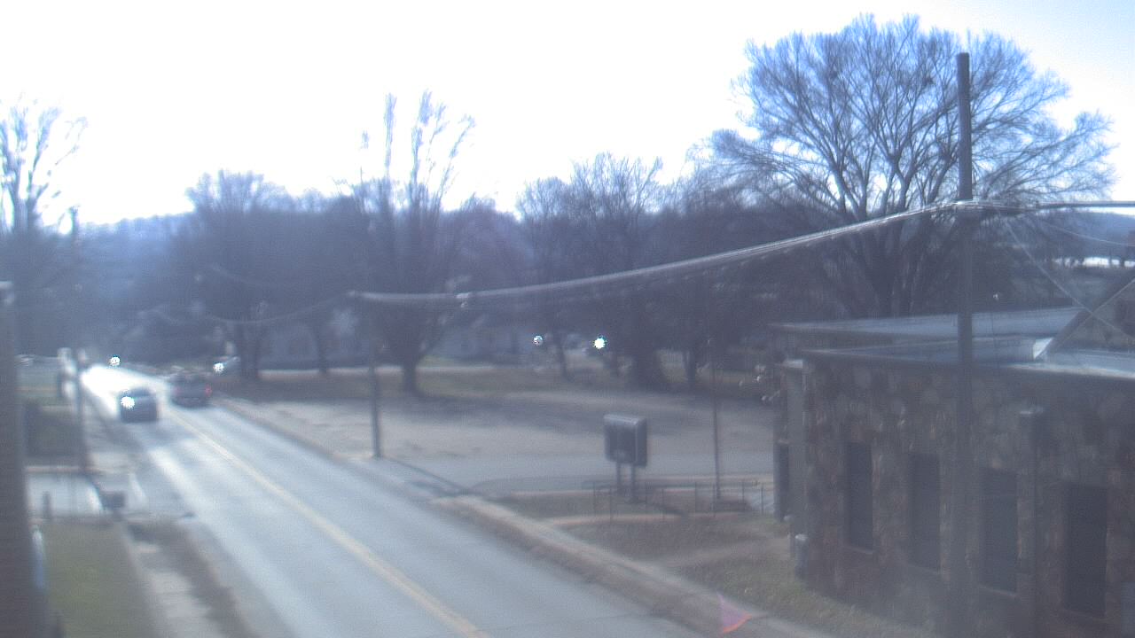 Thumbnail for current weather camera view from Current River Career Center in Doniphan, Missouri