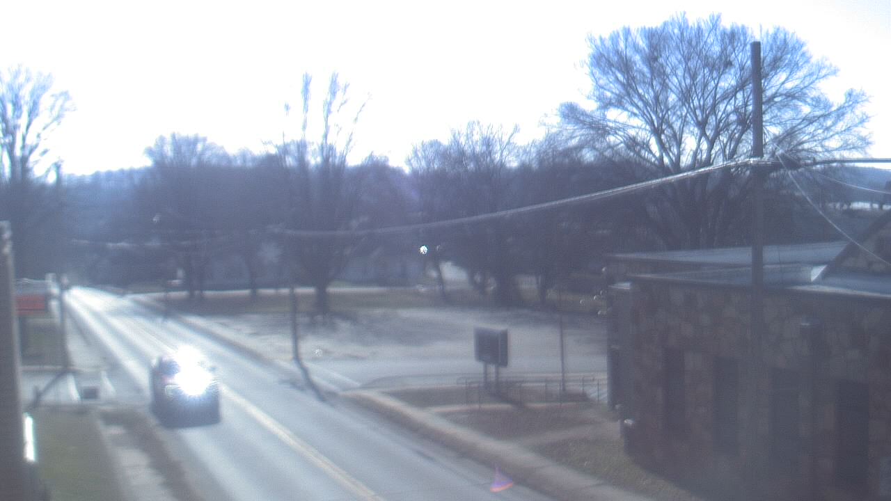 Thumbnail for current weather camera view from Current River Career Center in Doniphan, Missouri