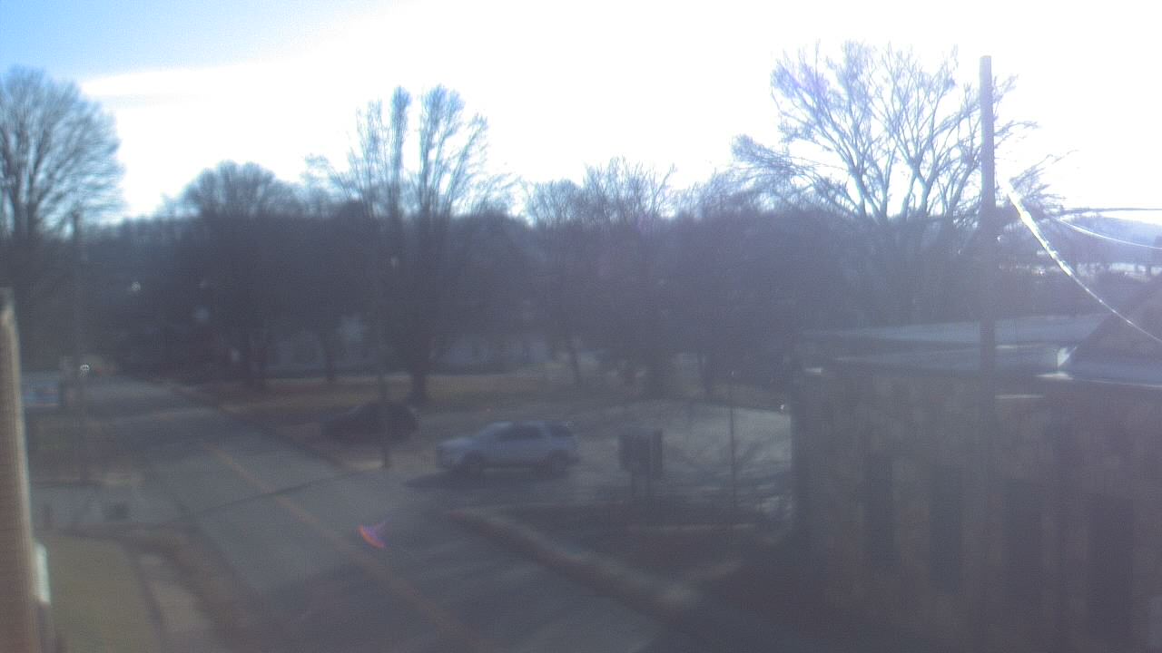 Thumbnail for current weather camera view from Current River Career Center in Doniphan, Missouri