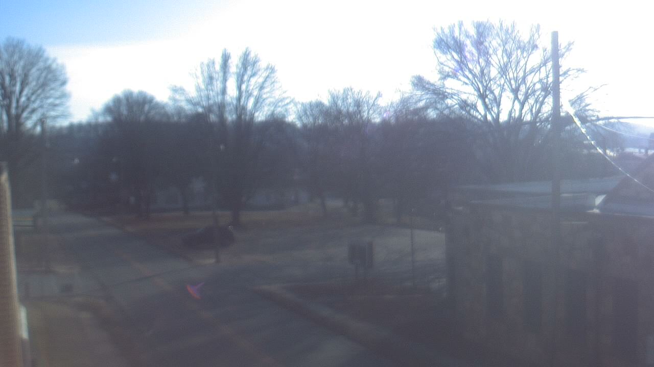 Thumbnail for current weather camera view from Current River Career Center in Doniphan, Missouri
