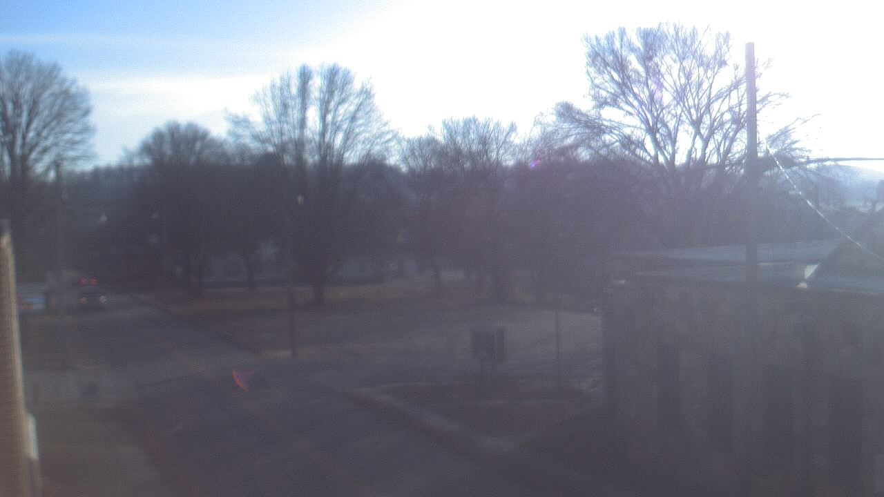 Thumbnail for current weather camera view from Current River Career Center in Doniphan, Missouri