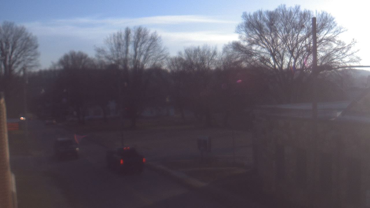 Thumbnail for current weather camera view from Current River Career Center in Doniphan, Missouri