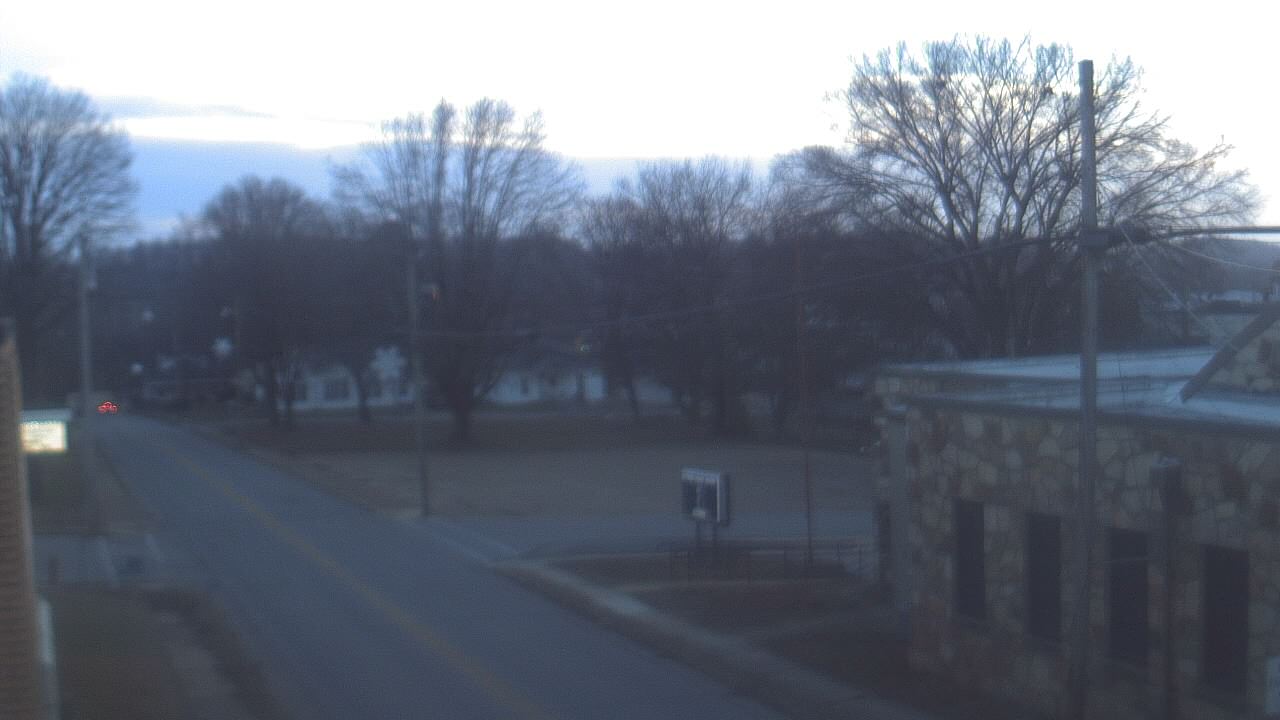 Thumbnail for current weather camera view from Current River Career Center in Doniphan, Missouri