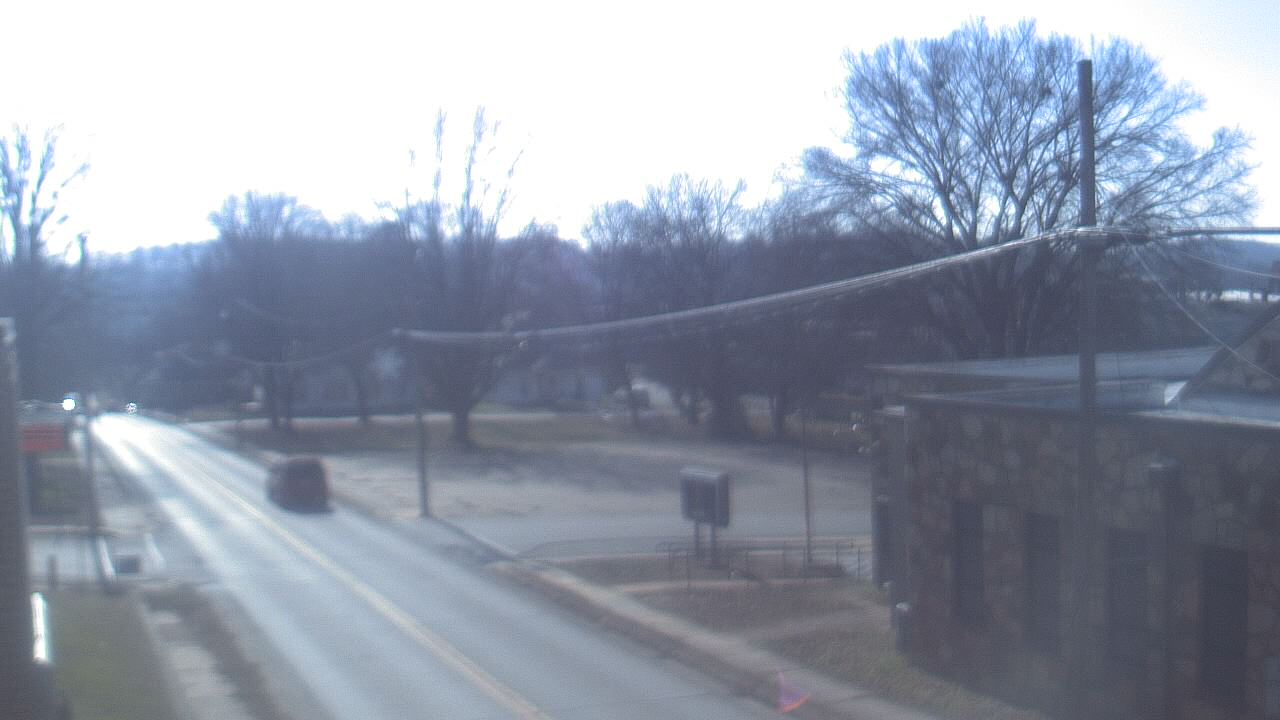 Thumbnail for current weather camera view from Current River Career Center in Doniphan, Missouri