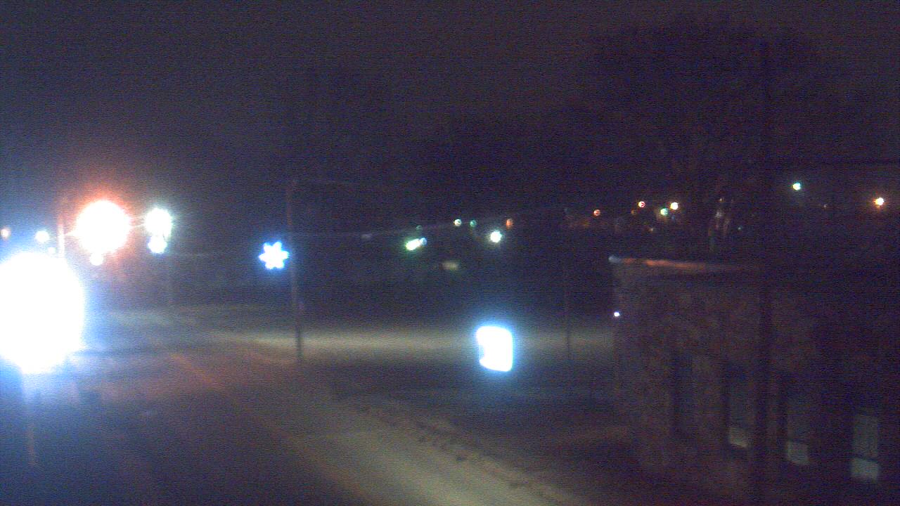 Thumbnail for current weather camera view from Current River Career Center in Doniphan, Missouri