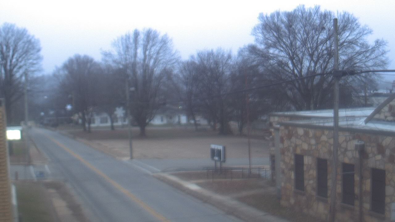 Thumbnail for current weather camera view from Current River Career Center in Doniphan, Missouri