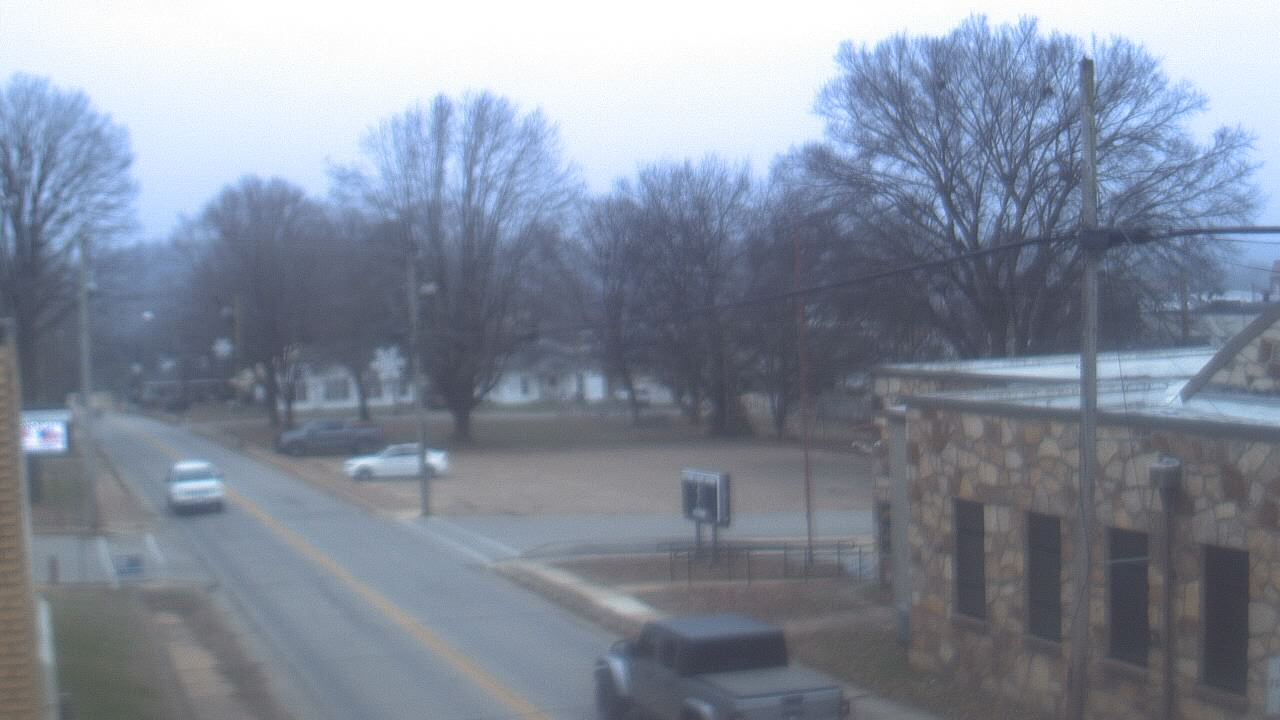 Thumbnail for current weather camera view from Current River Career Center in Doniphan, Missouri