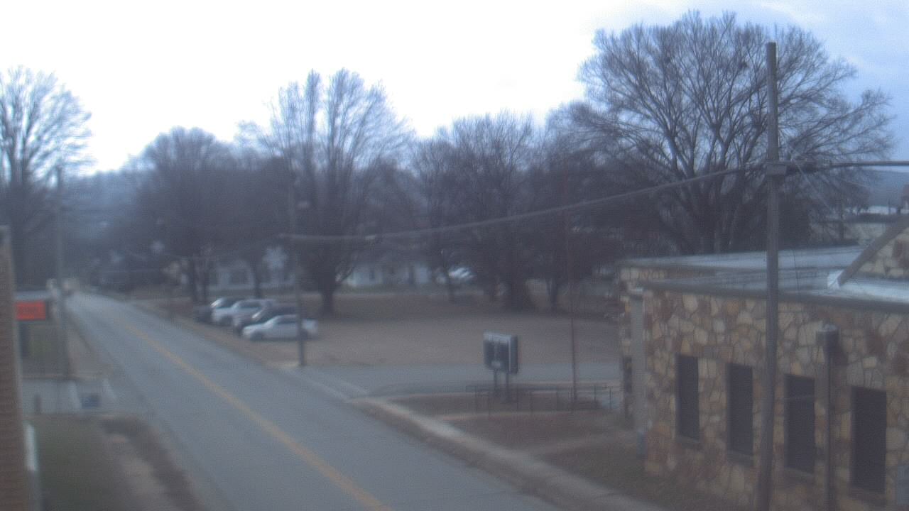 Thumbnail for current weather camera view from Current River Career Center in Doniphan, Missouri