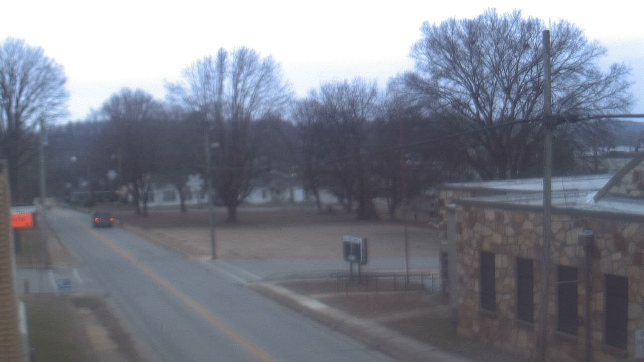 Thumbnail for current weather camera view from Current River Career Center in Doniphan, Missouri