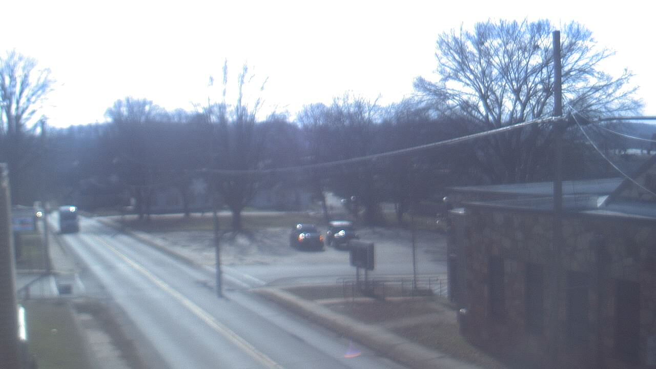 Thumbnail for current weather camera view from Current River Career Center in Doniphan, Missouri