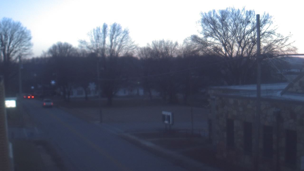 Thumbnail for current weather camera view from Current River Career Center in Doniphan, Missouri