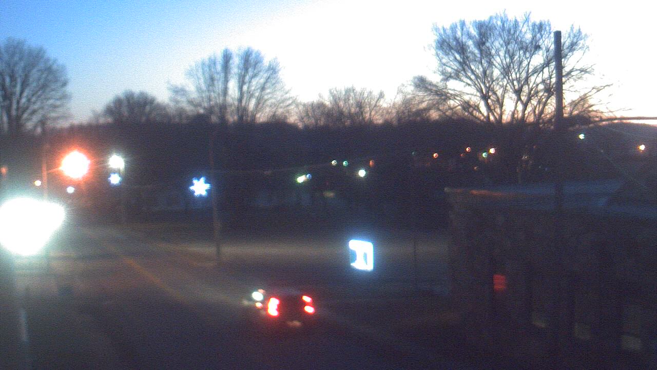 Thumbnail for current weather camera view from Current River Career Center in Doniphan, Missouri