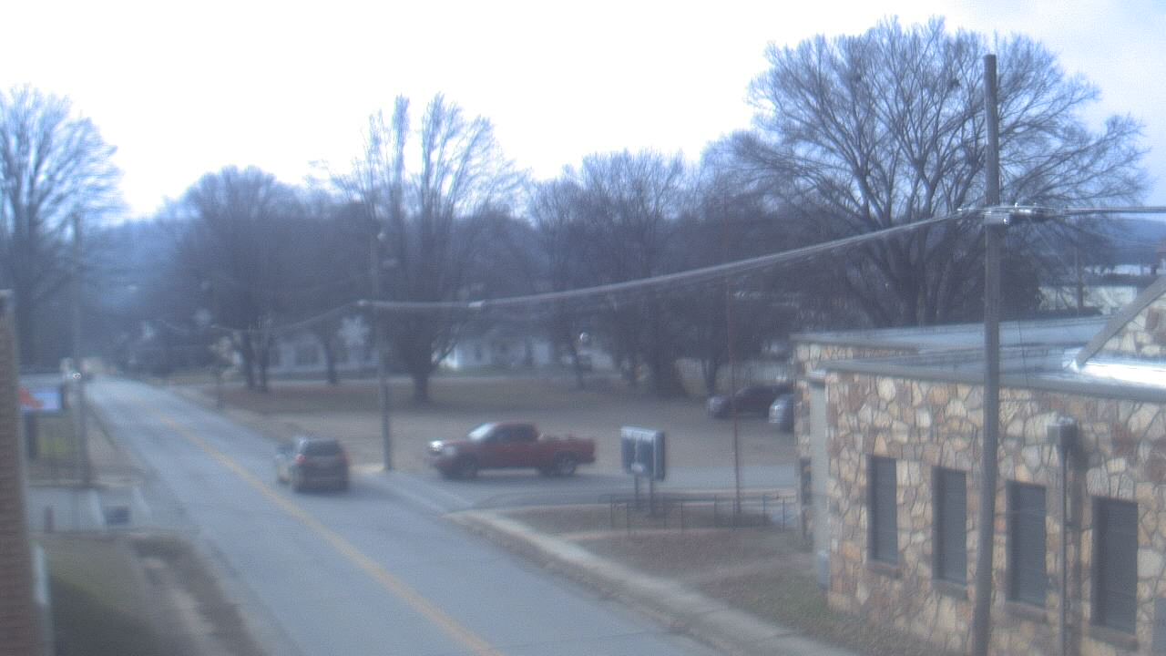 Thumbnail for current weather camera view from Current River Career Center in Doniphan, Missouri