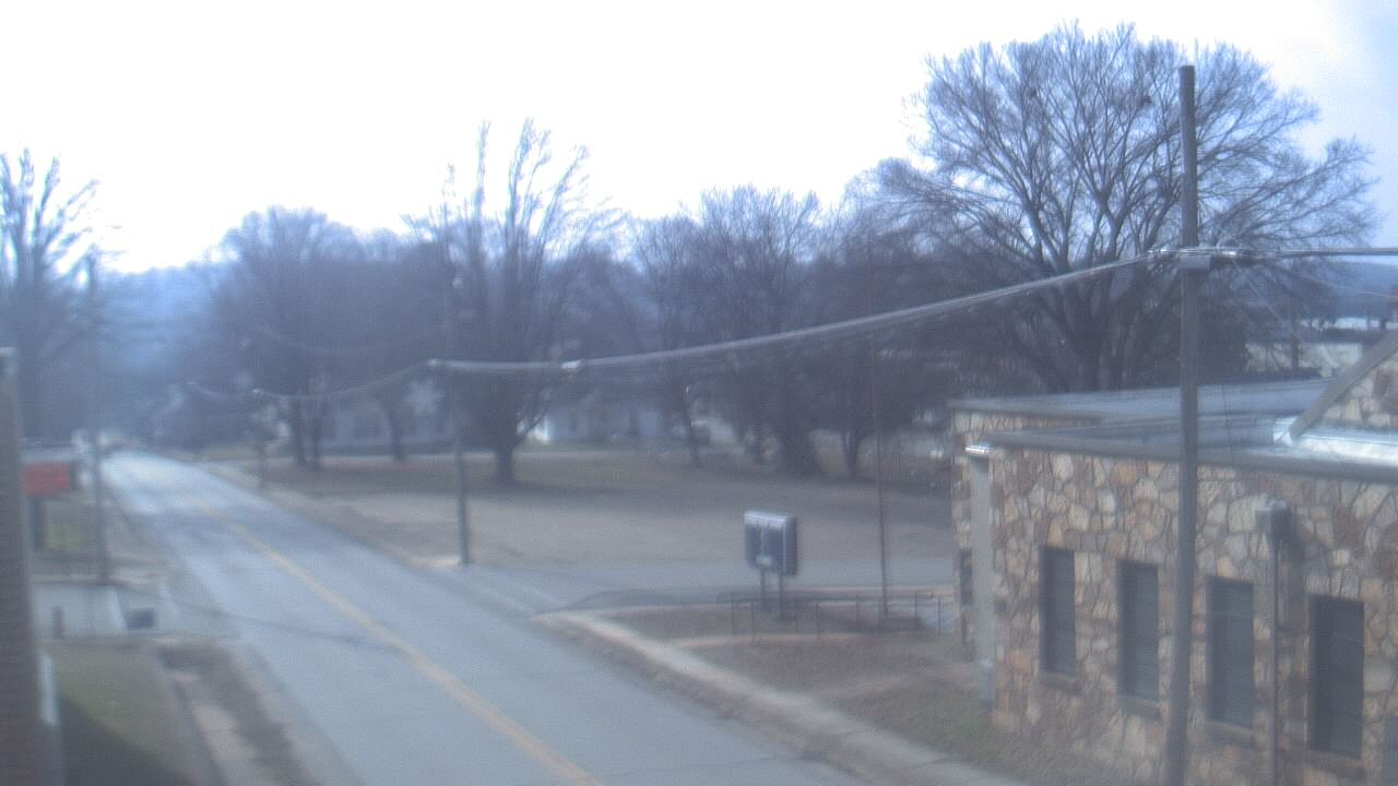 Thumbnail for current weather camera view from Current River Career Center in Doniphan, Missouri