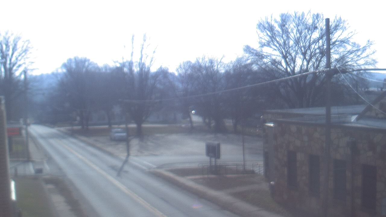Thumbnail for current weather camera view from Current River Career Center in Doniphan, Missouri