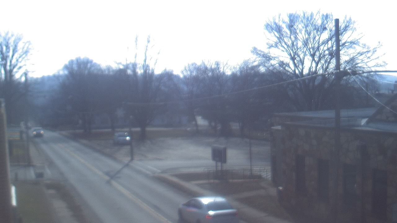 Thumbnail for current weather camera view from Current River Career Center in Doniphan, Missouri