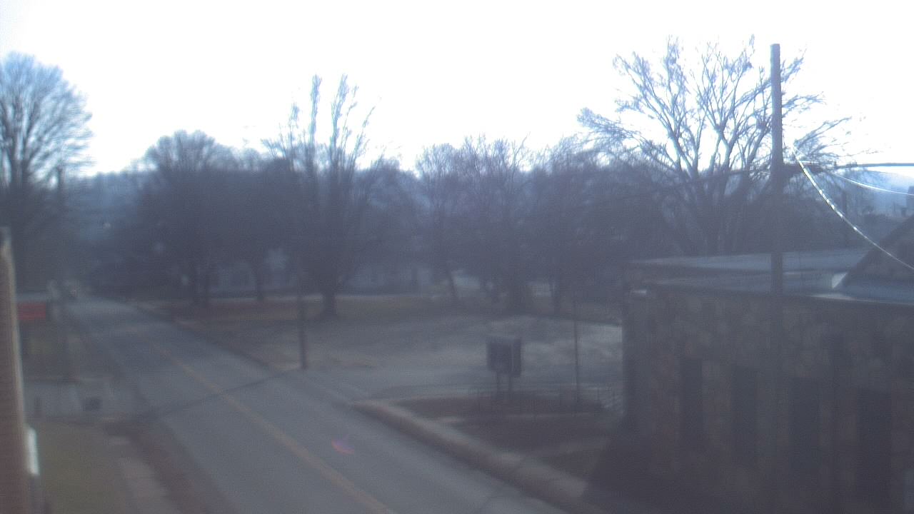 Thumbnail for current weather camera view from Current River Career Center in Doniphan, Missouri