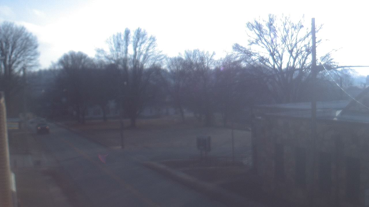 Thumbnail for current weather camera view from Current River Career Center in Doniphan, Missouri