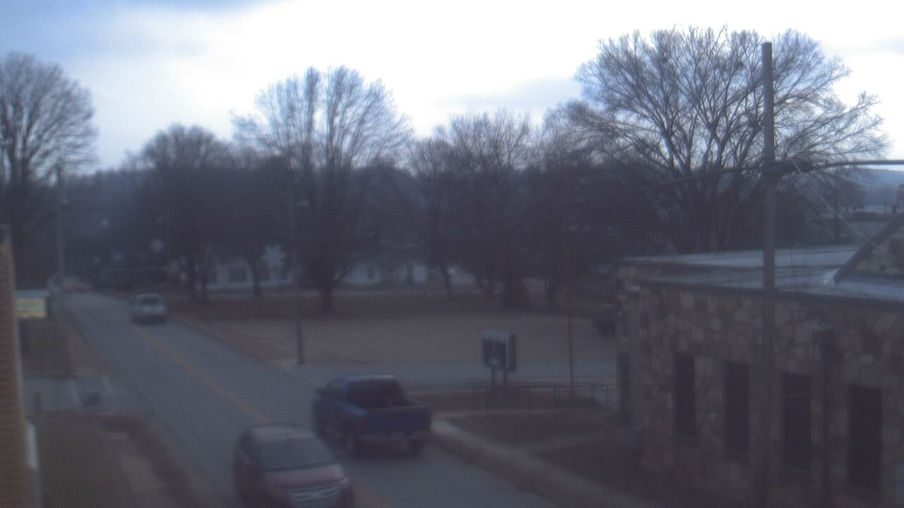 Thumbnail for current weather camera view from Current River Career Center in Doniphan, Missouri