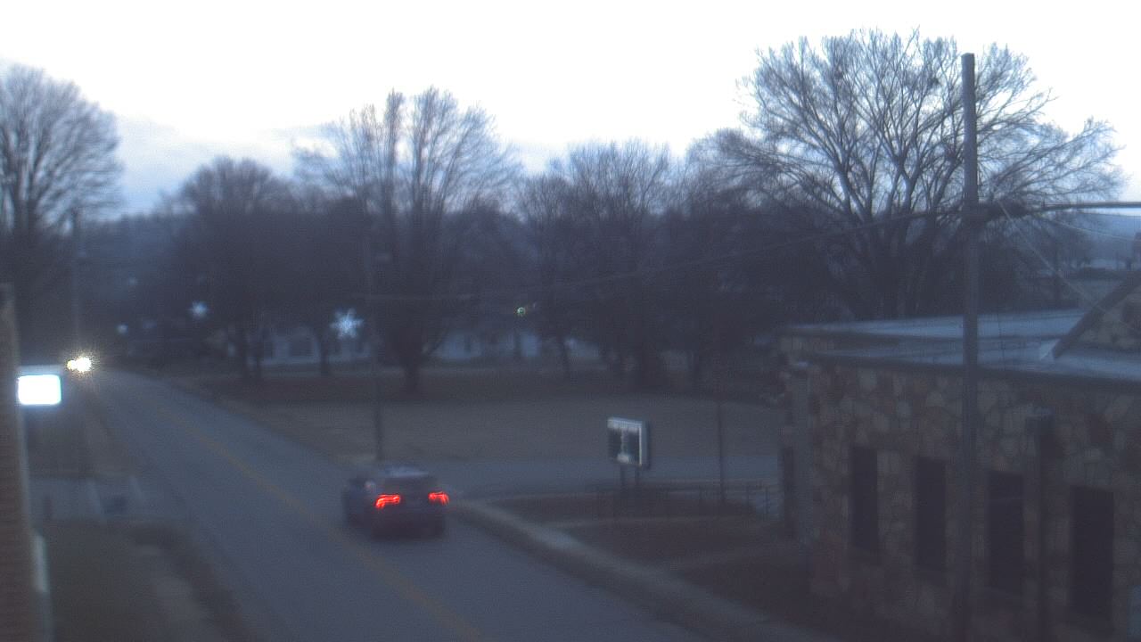 Thumbnail for current weather camera view from Current River Career Center in Doniphan, Missouri