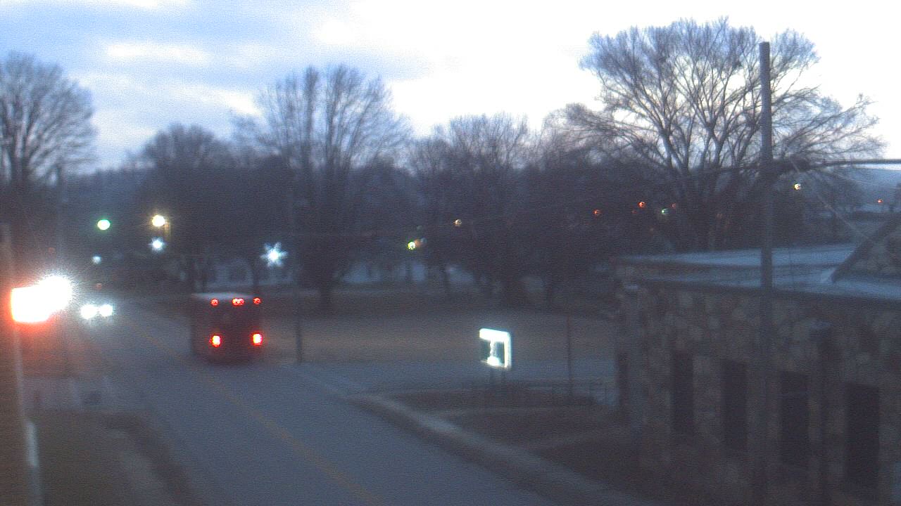 Thumbnail for current weather camera view from Current River Career Center in Doniphan, Missouri