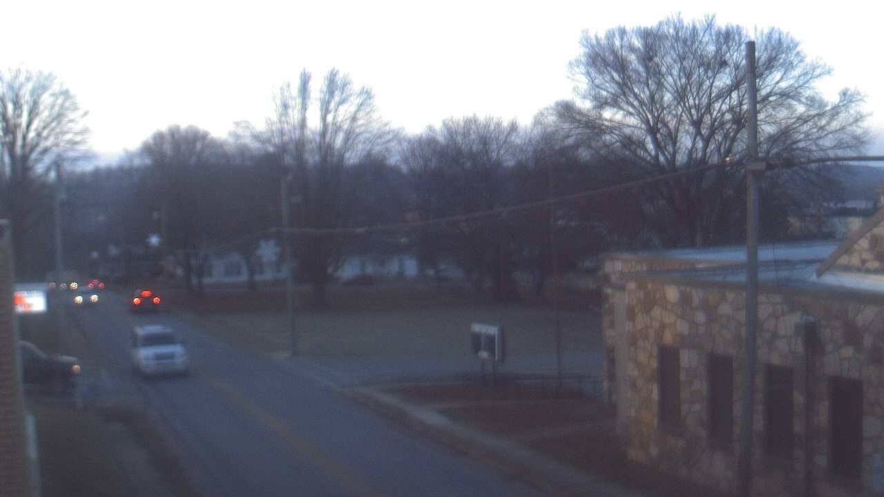 Thumbnail for current weather camera view from Current River Career Center in Doniphan, Missouri