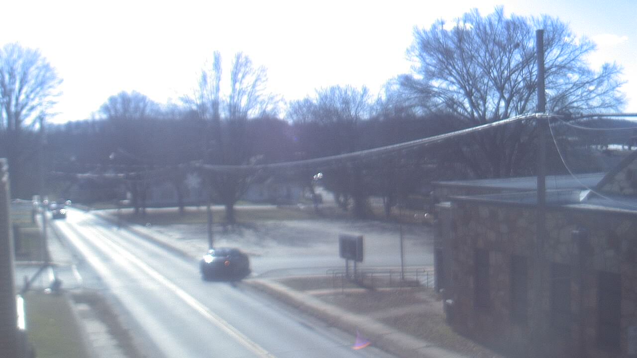 Thumbnail for current weather camera view from Current River Career Center in Doniphan, Missouri