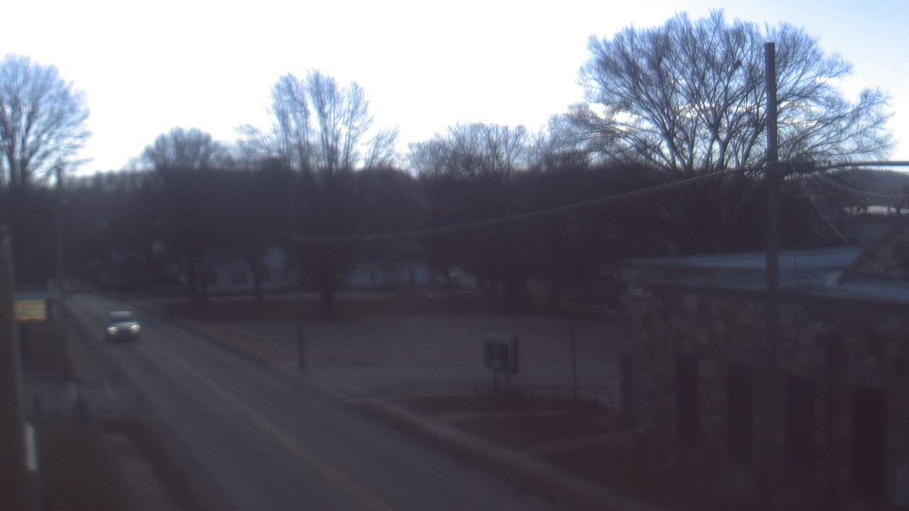 Thumbnail for current weather camera view from Current River Career Center in Doniphan, Missouri