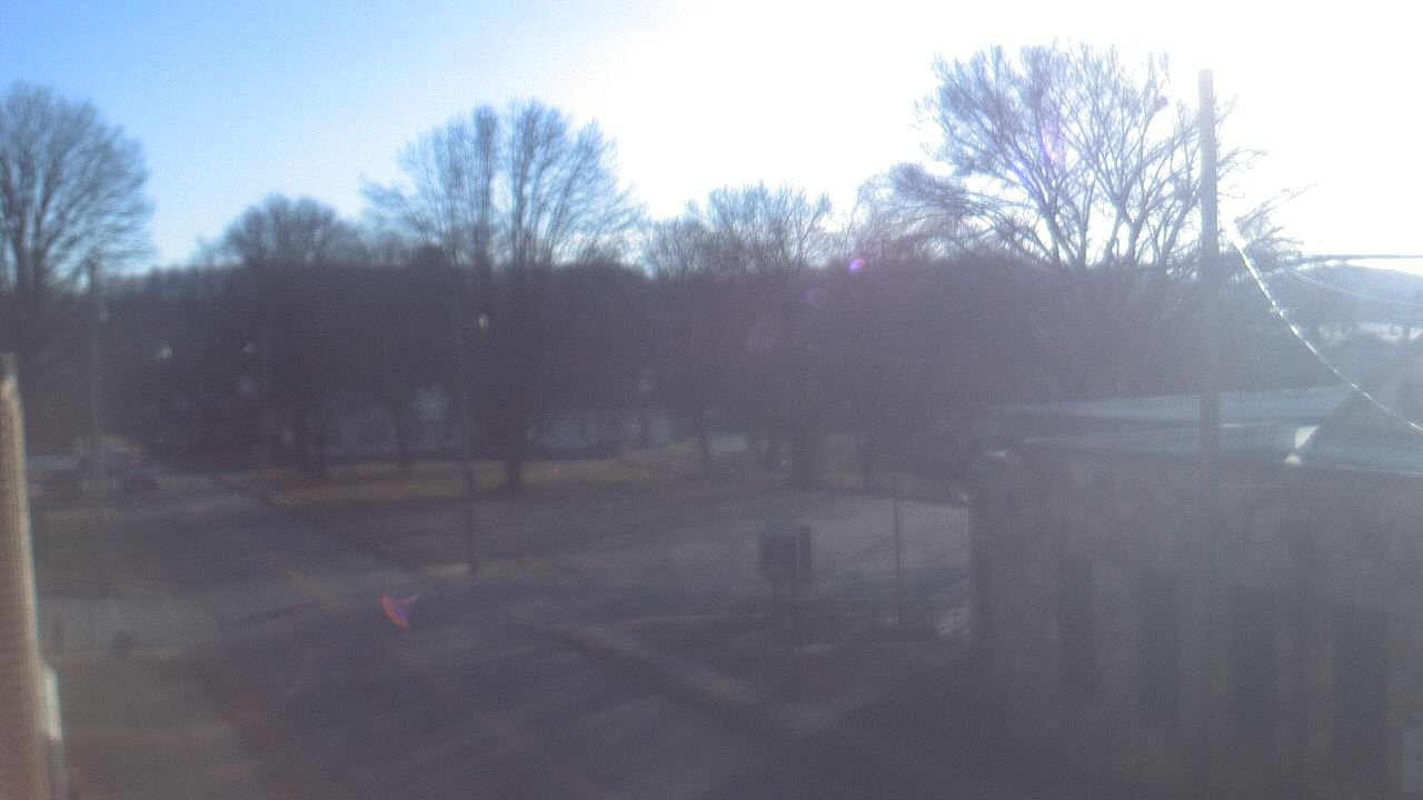 Thumbnail for current weather camera view from Current River Career Center in Doniphan, Missouri