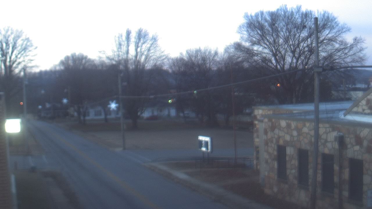 Thumbnail for current weather camera view from Current River Career Center in Doniphan, Missouri