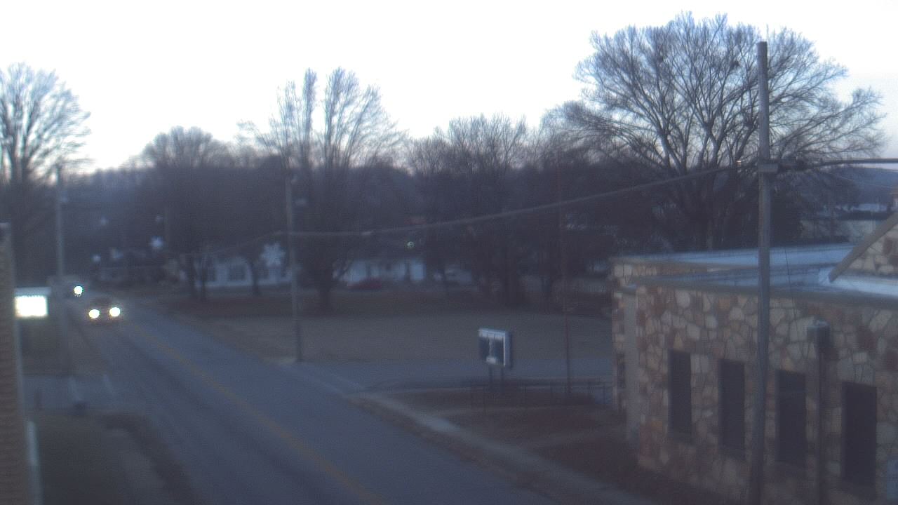 Thumbnail for current weather camera view from Current River Career Center in Doniphan, Missouri