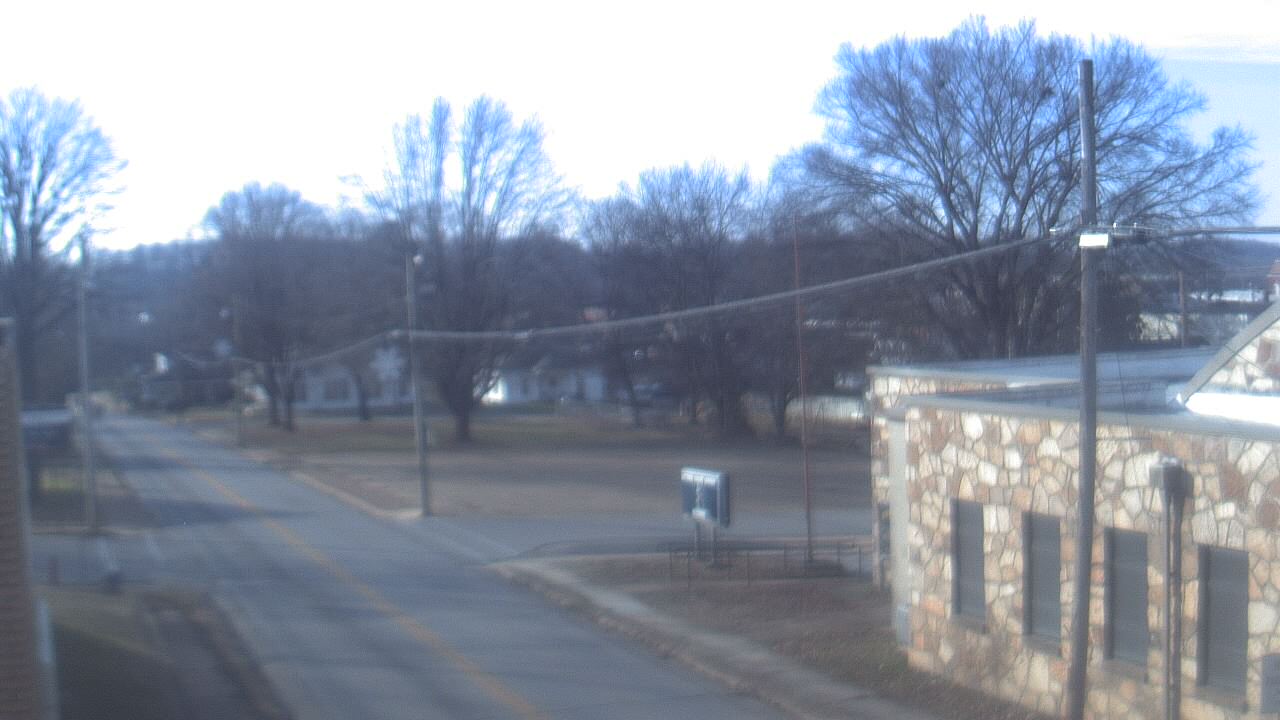 Thumbnail for current weather camera view from Current River Career Center in Doniphan, Missouri