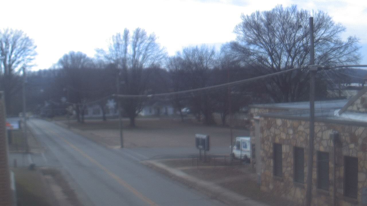 Thumbnail for current weather camera view from Current River Career Center in Doniphan, Missouri