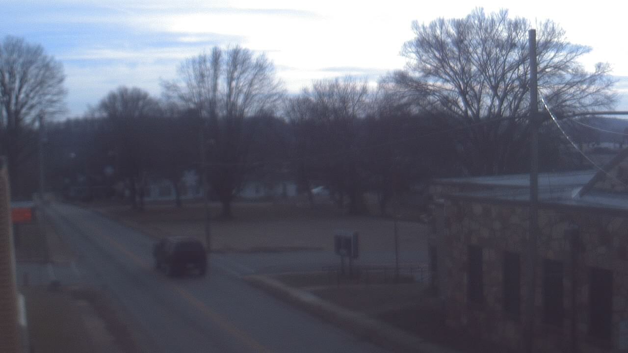 Thumbnail for current weather camera view from Current River Career Center in Doniphan, Missouri