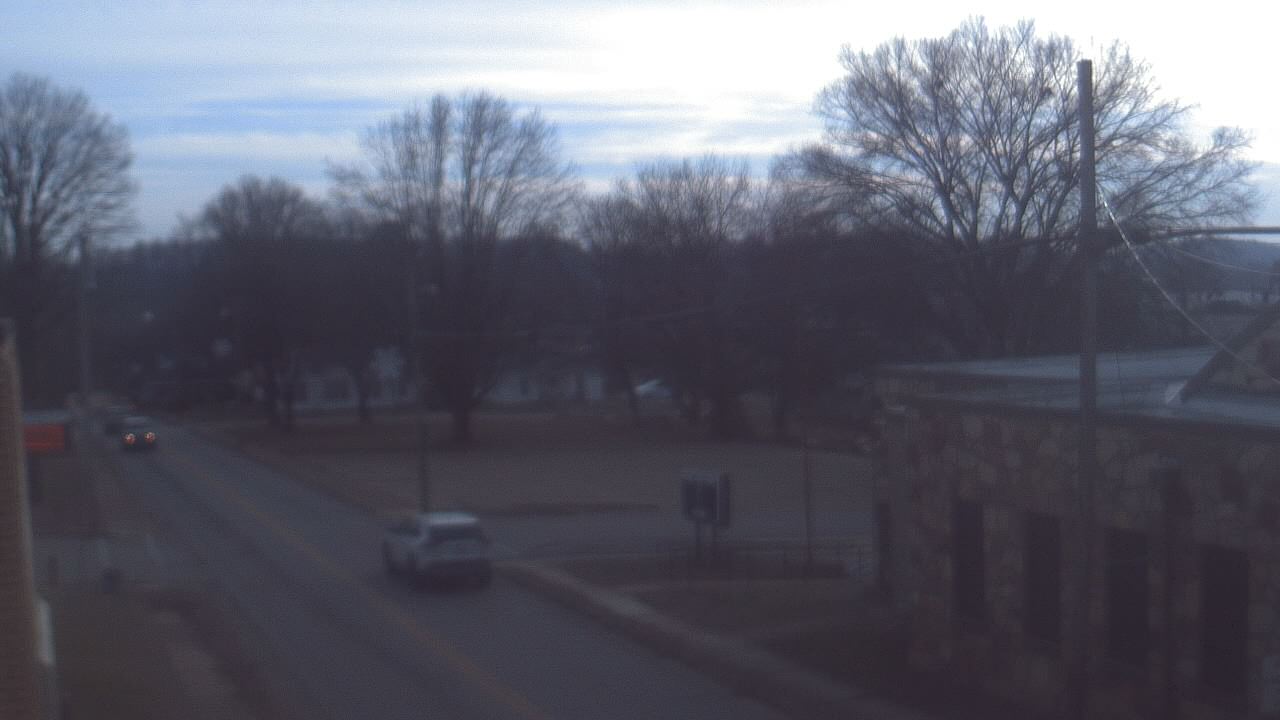 Thumbnail for current weather camera view from Current River Career Center in Doniphan, Missouri