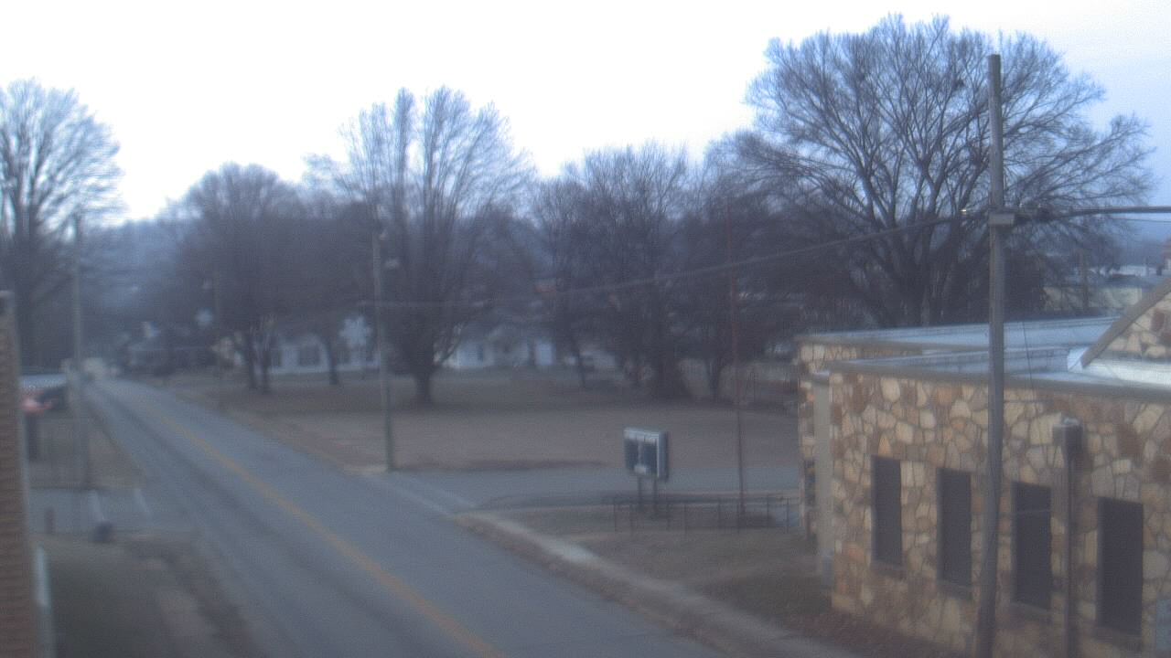 Thumbnail for current weather camera view from Current River Career Center in Doniphan, Missouri