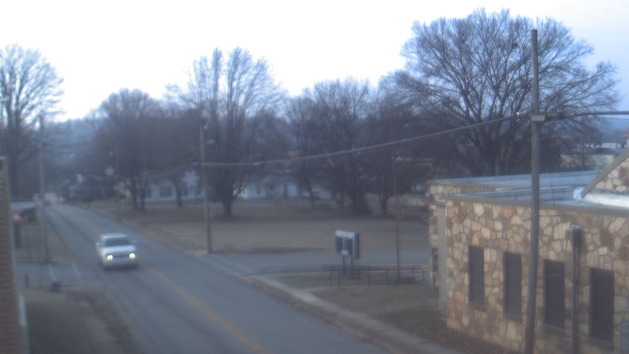 Thumbnail for current weather camera view from Current River Career Center in Doniphan, Missouri