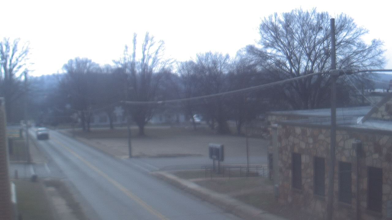 Thumbnail for current weather camera view from Current River Career Center in Doniphan, Missouri