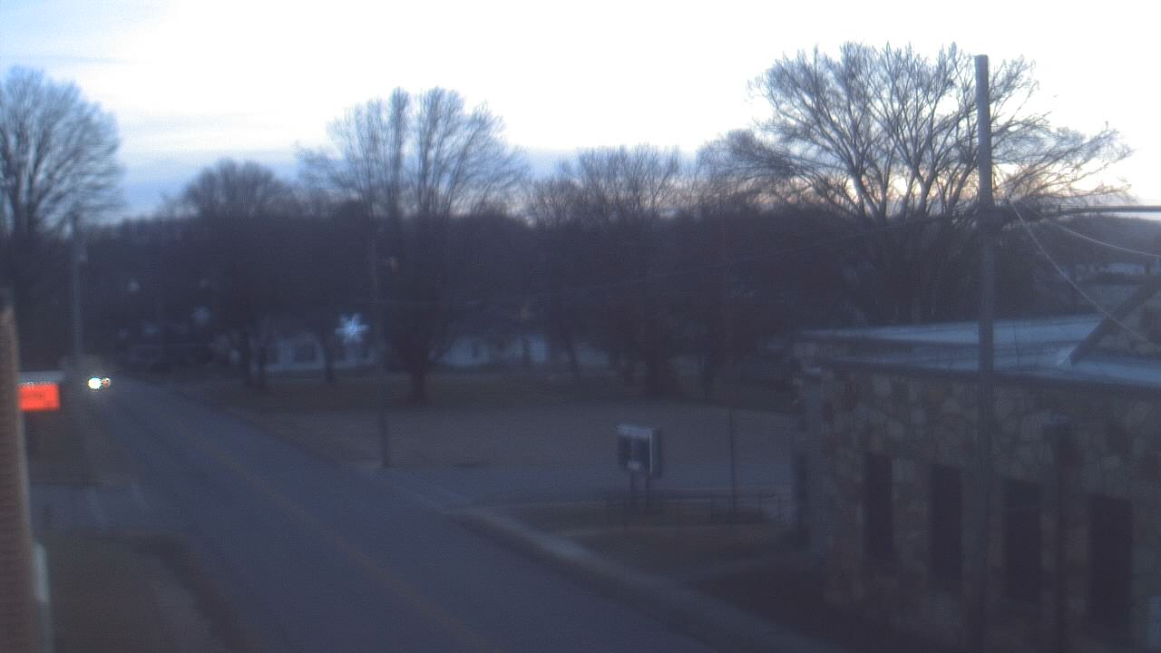 Thumbnail for current weather camera view from Current River Career Center in Doniphan, Missouri