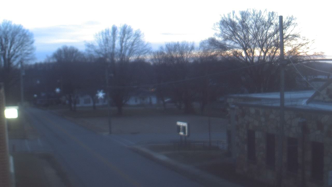 Thumbnail for current weather camera view from Current River Career Center in Doniphan, Missouri