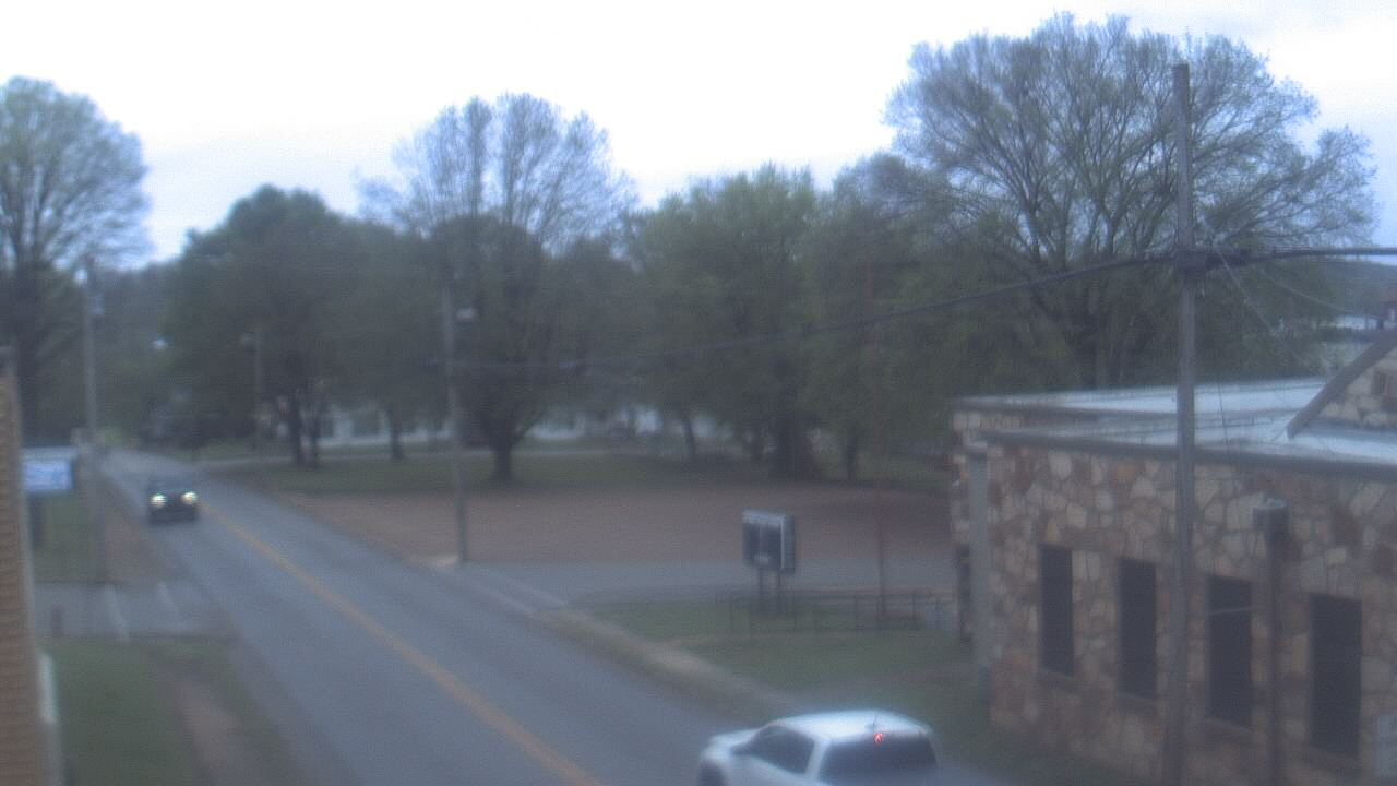 Thumbnail for current weather camera view from Current River Career Center in Doniphan, Missouri