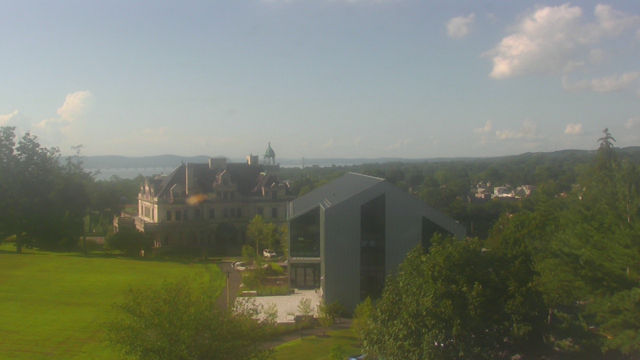 Thumbnail for current weather camera view from The Masters School in Dobbs Ferry, New York