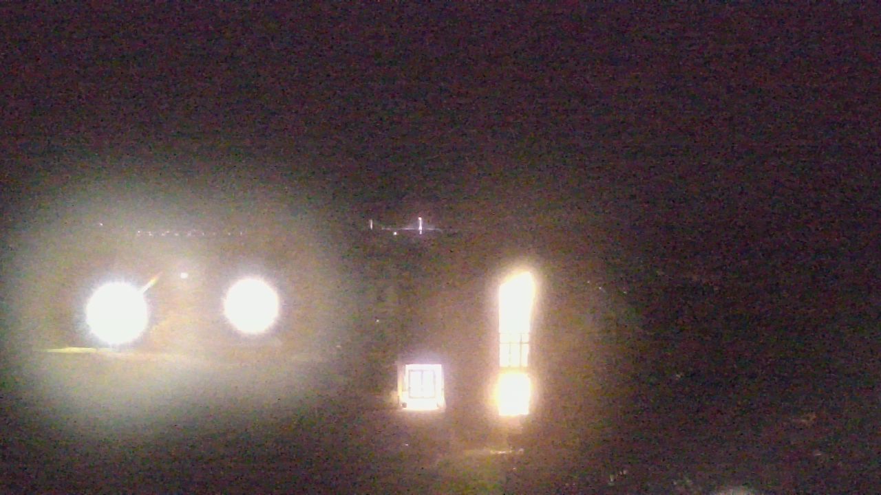 Thumbnail for current weather camera view from The Masters School in Dobbs Ferry, New York