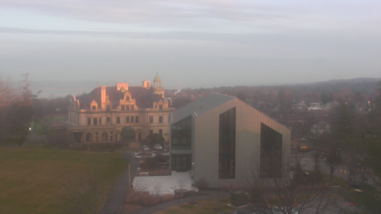 Thumbnail for current weather camera view from The Masters School in Dobbs Ferry, New York