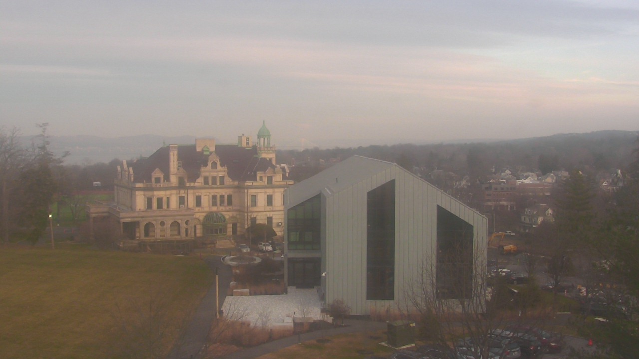 Thumbnail for current weather camera view from The Masters School in Dobbs Ferry, New York